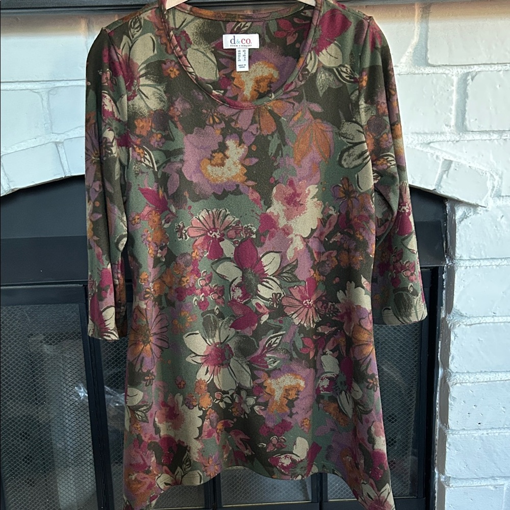 Denim&Co Olive Floral Scoop-Neck Tunic with Pink & Rust Blooms